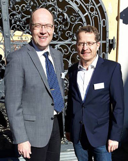 Ein Foto der beiden Landessynodalen, links Pfarrer Christian Simon, rechts Martin Knodt