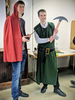 Makari und Kamleiter in voller Dekanatsjugendausstattung