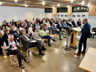 Die Synode trifft sich im Selneckerhaus