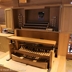 Orgeltisch