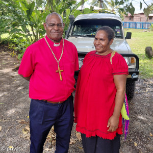 Bischof Kebading Lucas und seine Frau